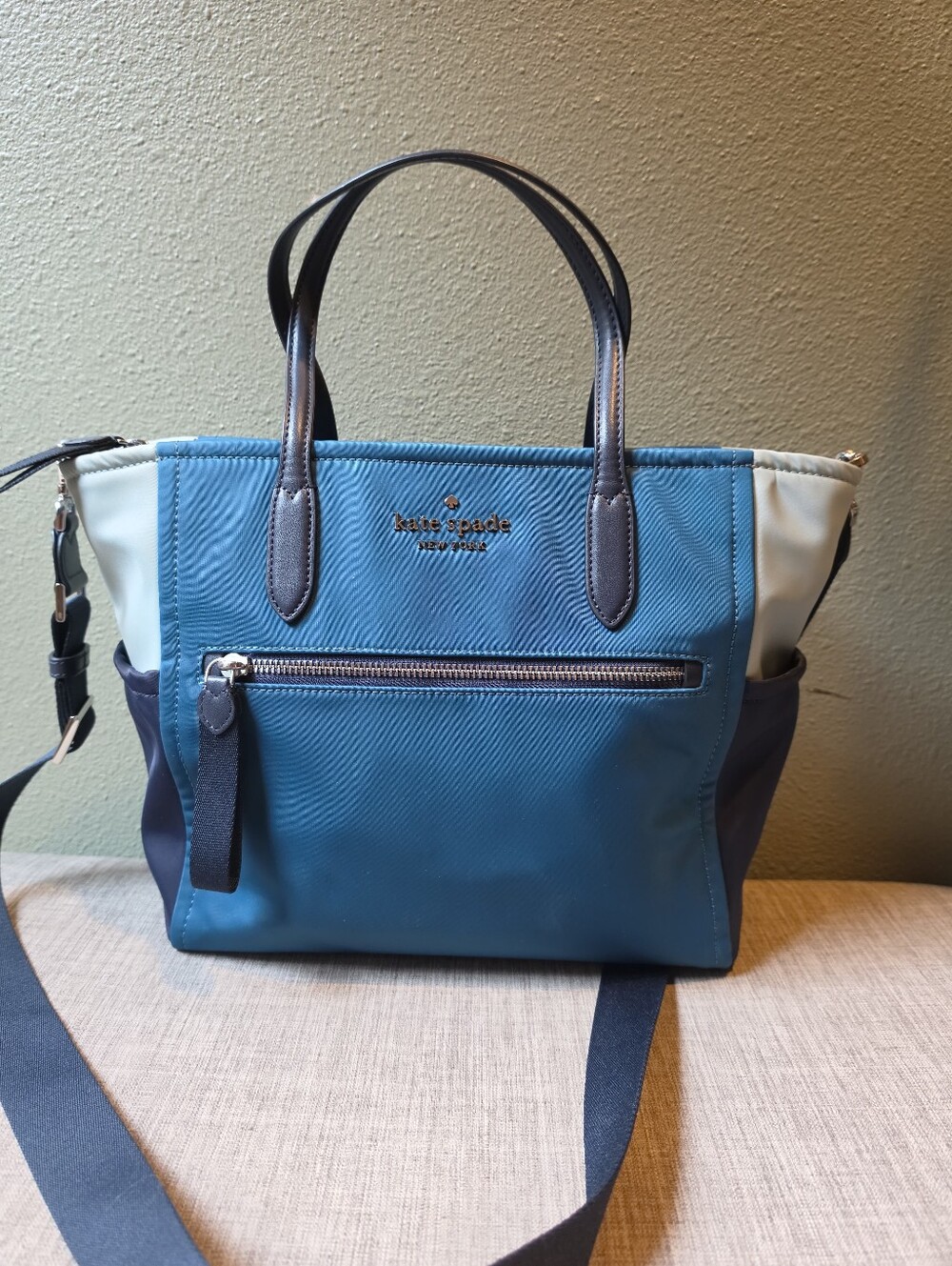 Euc Kate Spade Chelsea Satchel Bag - Picture 2 of 6
